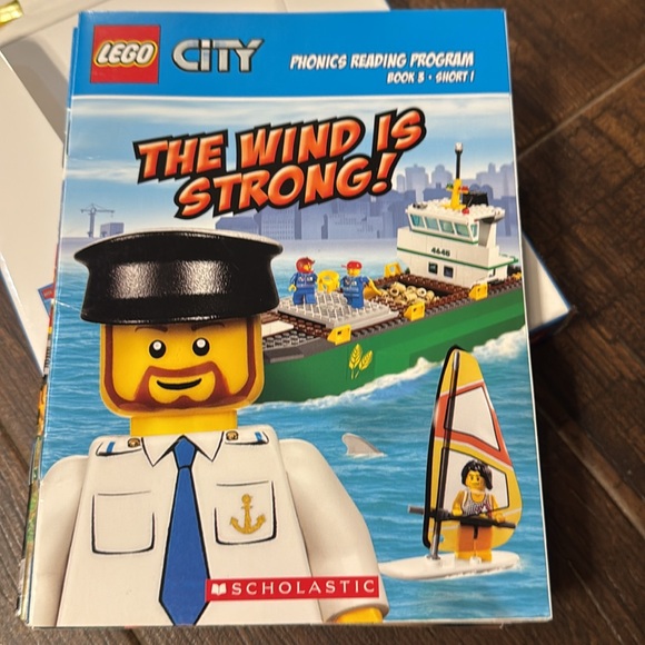Used Lego City Phonics book collection books - Picture 6 of 15